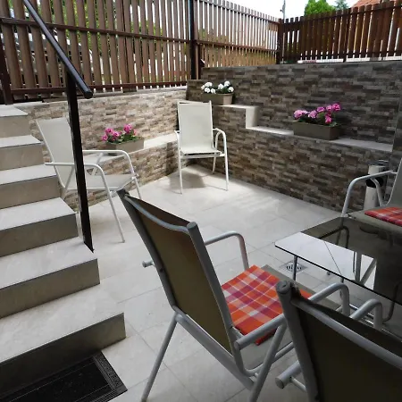 Wesselenyi Apartmanhaz شقة