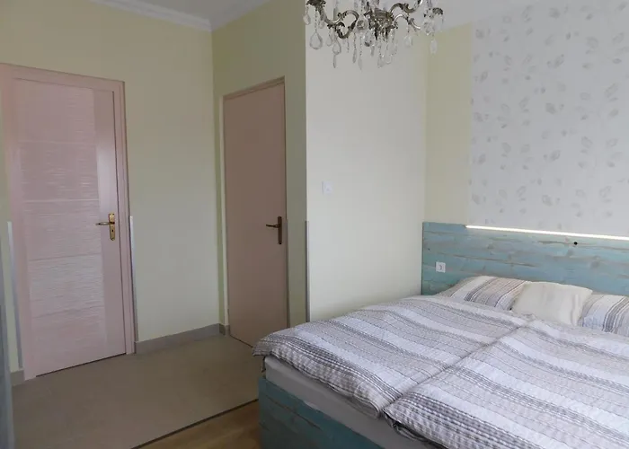 Apartment Wesselenyi Apartmanhaz *